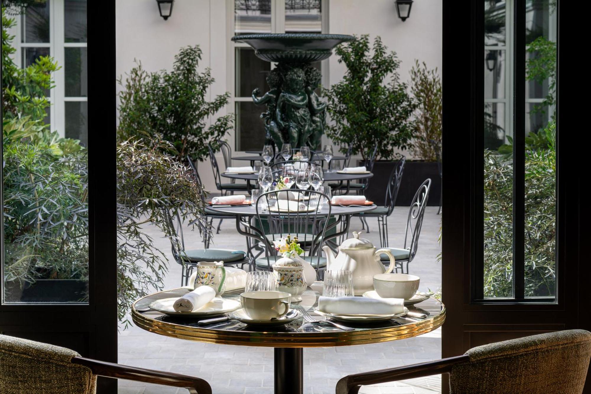Hotel & Spa Napoleon Fontainebleau Exterior foto